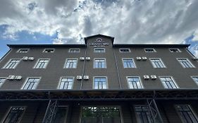Grand Way Hotel